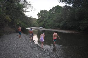 F0985FDC-6F64-4851-8652-C4576BE36913_1_105_c